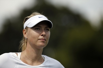 セレーナとシャラポワは準決勝で衝突へ、ウィンブルドン選手権