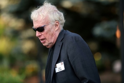 ナイキ創業者、NBAブレイザーズ買収に2600億円提示か 報道