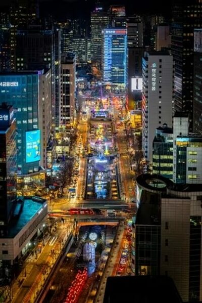 札幌もハルビンも超えた…ソウル灯籠祭り＆光化門マーケット、357万人来場＆売上10億ウォン突破