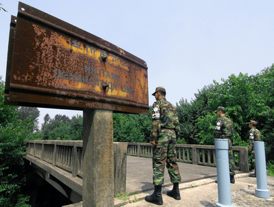 北朝鮮軍、韓国に向け発砲、両国国境地帯で