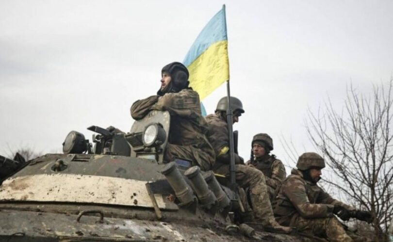 ウクライナの軍人たち(c)AP/NEWSIS