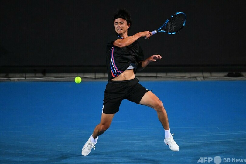 西岡が全豪OP3回戦進出 ダニエル、綿貫は敗退