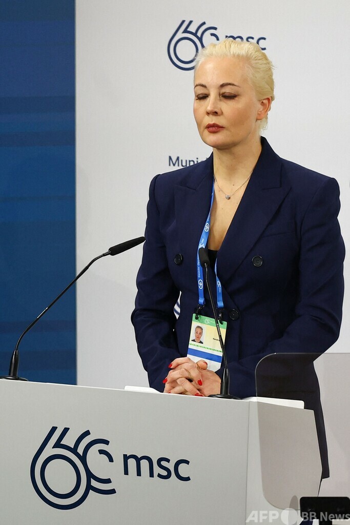 ナワリヌイ氏妻、EU外相理出席へ