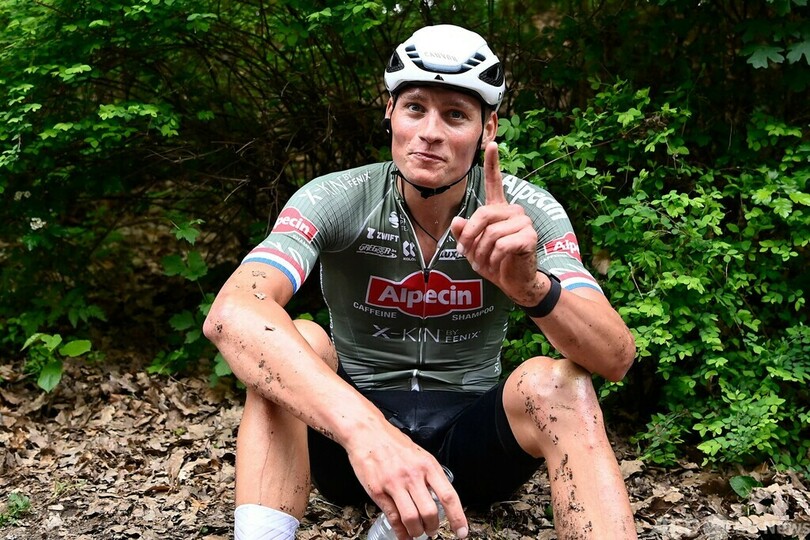 【今日のジロ】ファン・デル・プールが開幕ステージ制覇