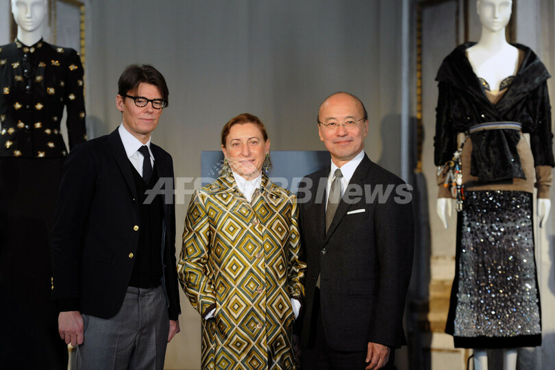 メトロポリタン美術館でプラダ＆スキャパレリ展、ローマで会見