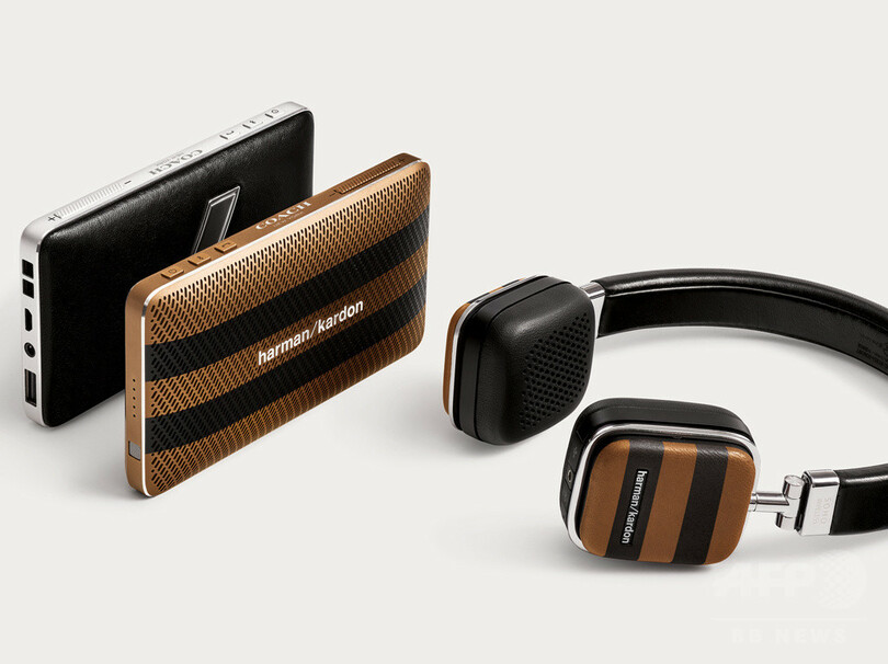 「コーチ×ハーマンカードン」コラボスピーカー＆ヘッドホン、11月中旬発売