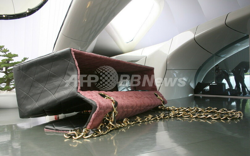 シャネルの「モバイルアート」が東京に上陸、7月4日まで