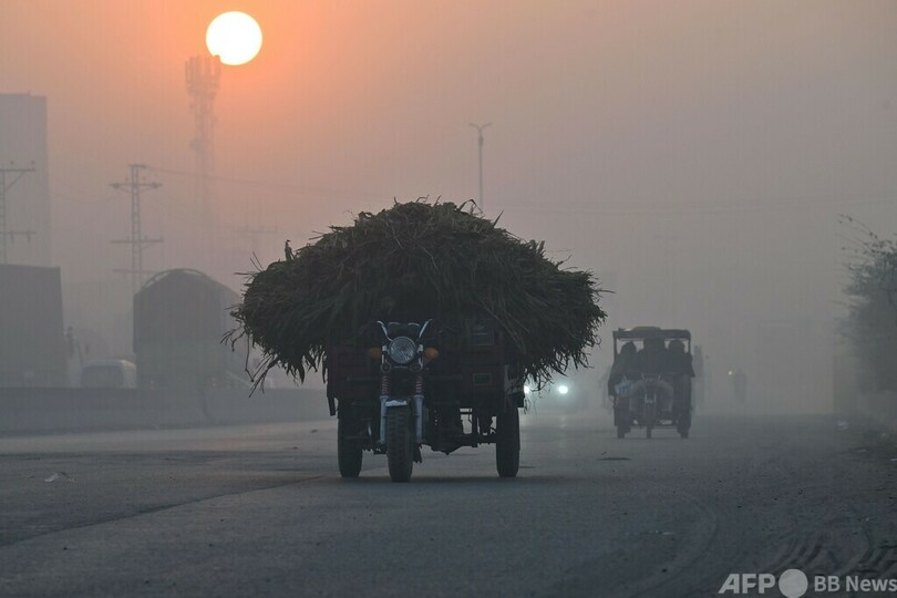 スモッグで学校週休3日に パキスタン・ラホール