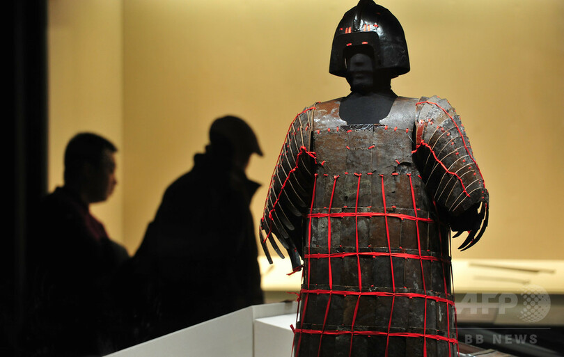 古代楚国の暮らしを再現　青銅器や漆器など