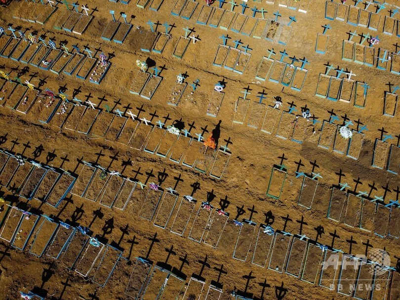 ブラジルのコロナ死者、3万人超え 感染拡大続く