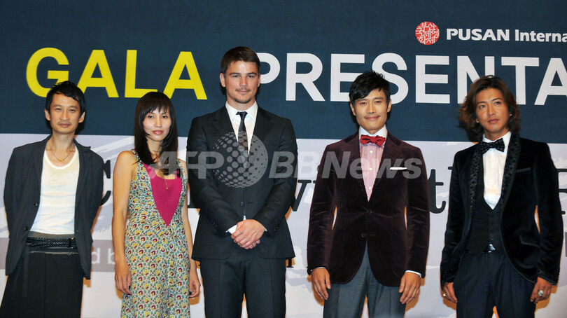 釜山国際映画祭にキムタク登場、イ・ビョンホンとともに