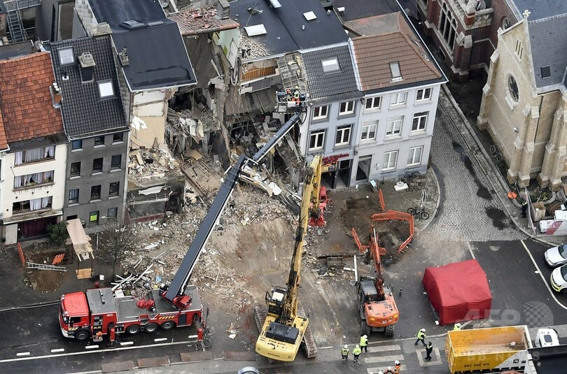 ベルギーでビル崩壊、16人死傷 ガス爆発か