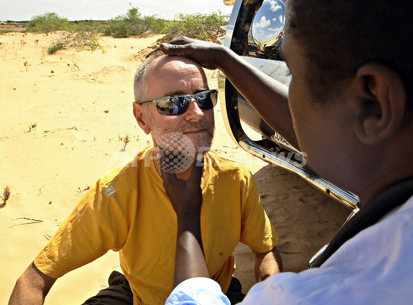 ソマリア海賊に誘拐された英国人夫妻、AFP記者が面会に成功