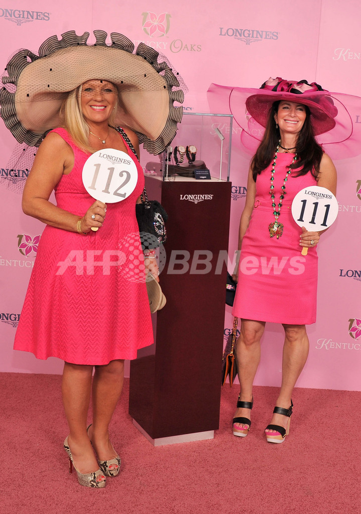 ココ・ロシャも審査員、ケンタッキーオークスでファッションコンテスト開催