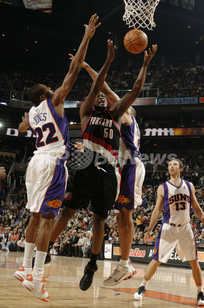 ＜06-07NBA＞サンズ トレイルブレイザーズの追撃を振り切り12連勝 - 米国