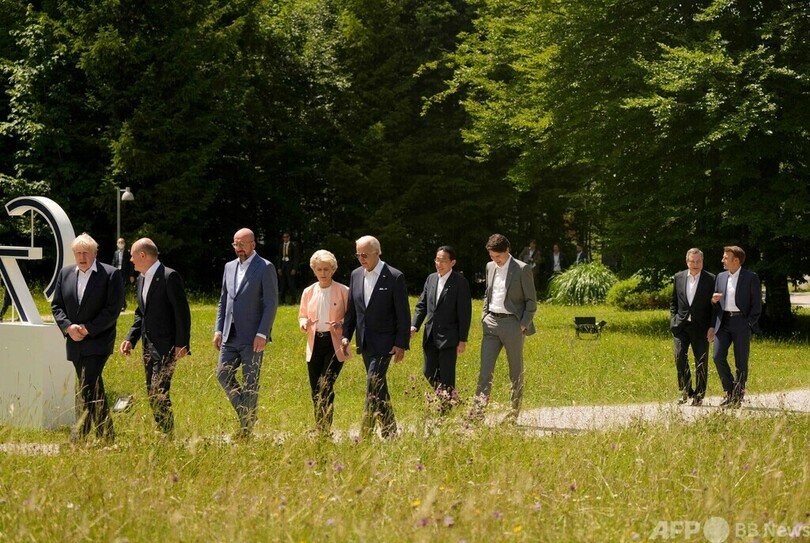 G7首脳「上着脱ぐ？」 プーチン氏の「タフガイ」ぶりをやゆ