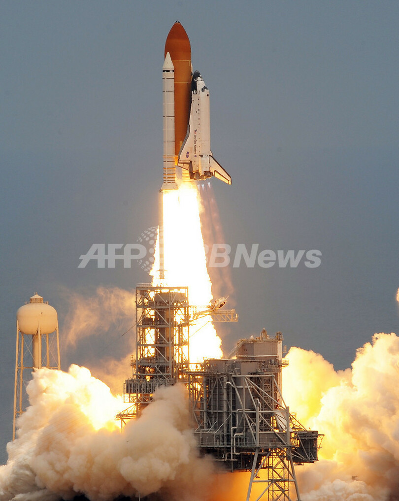 中国の衛星破壊による宇宙ゴミ、アトランティスのそばを通過 回避は不要