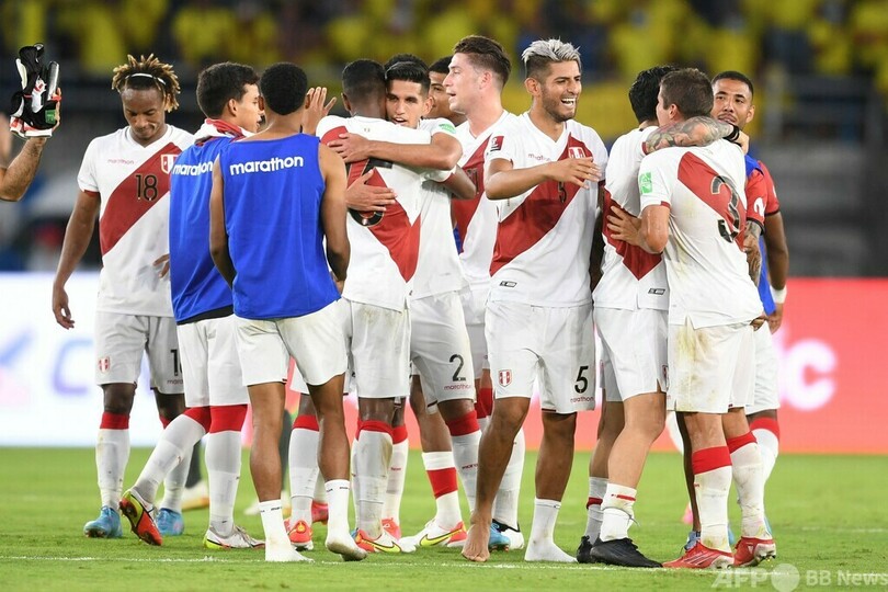 ペルーが4位浮上 コロンビア破る W杯南米予選 写真6枚 国際ニュース Afpbb News