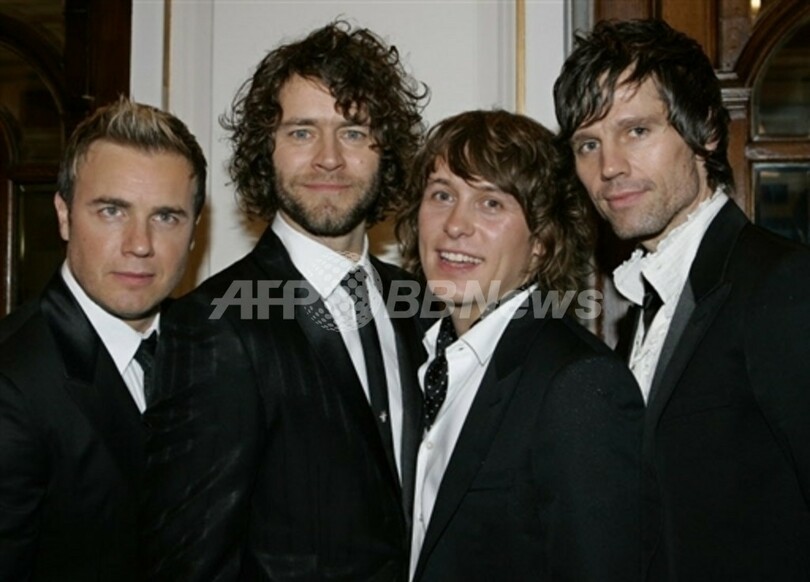 テイク・ザット 復活後もシングルの売れ行きは好調 - 英国