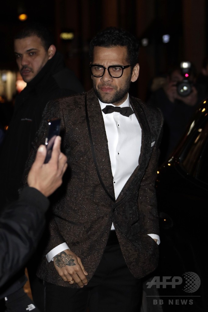 ネイマールが豪華な誕生会を開催、PSGのチームメートらが出席