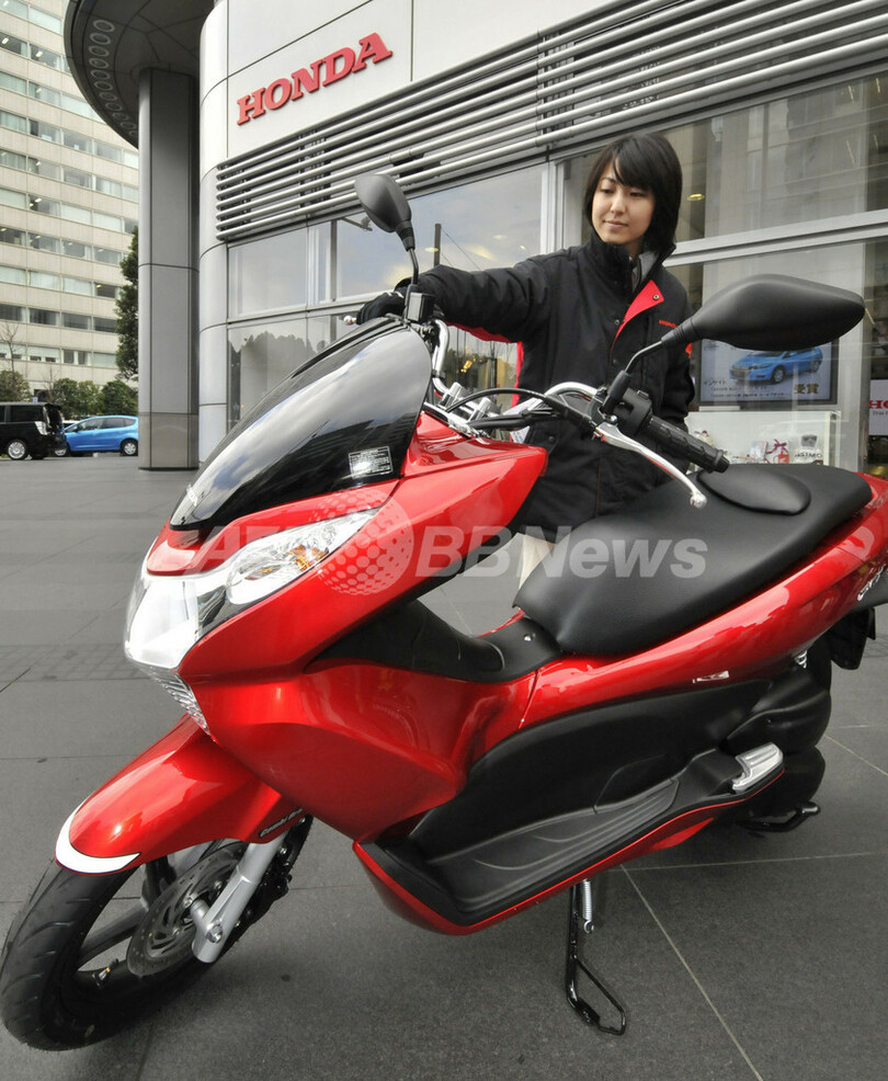 ホンダの新型スクーター Pcx タイで生産 30日発売 写真3枚 国際ニュース Afpbb News