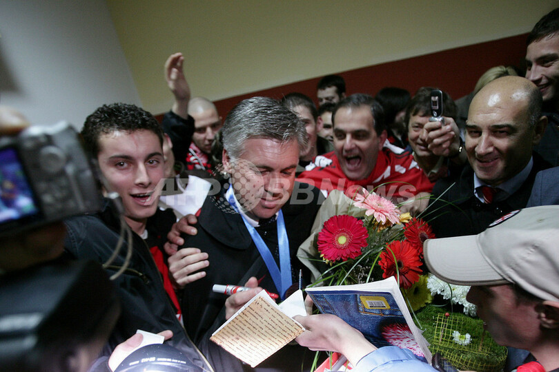 アンチェロッティ監督 ブルガリアで名誉博士号を取得