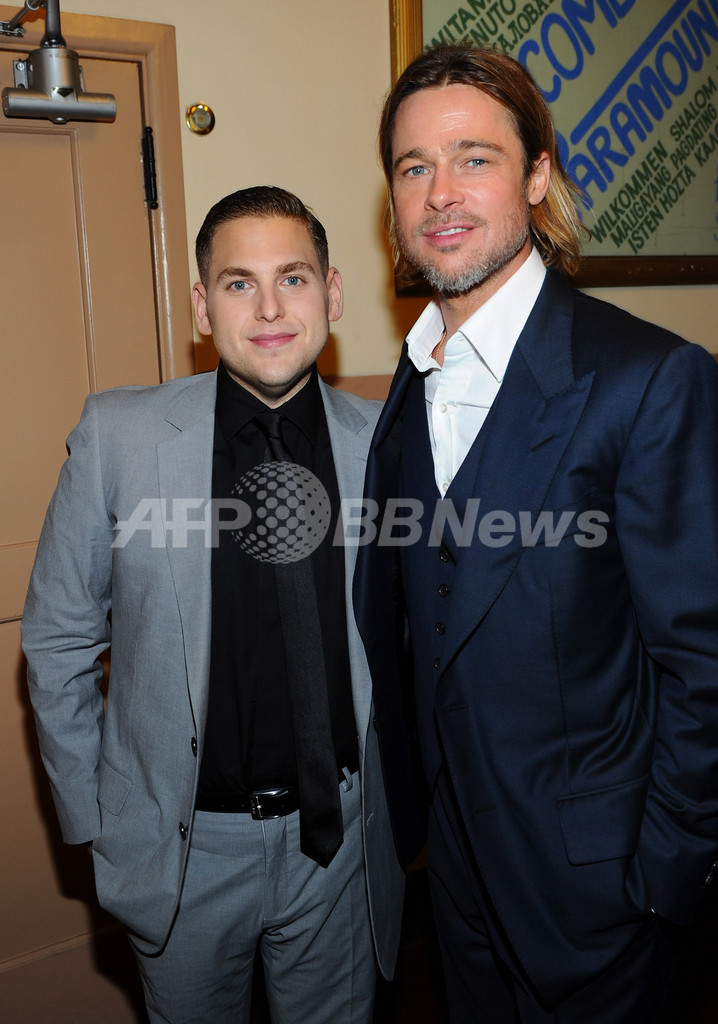 松井秀喜、ブラピと対面 映画『マネーボール』のプレミアで