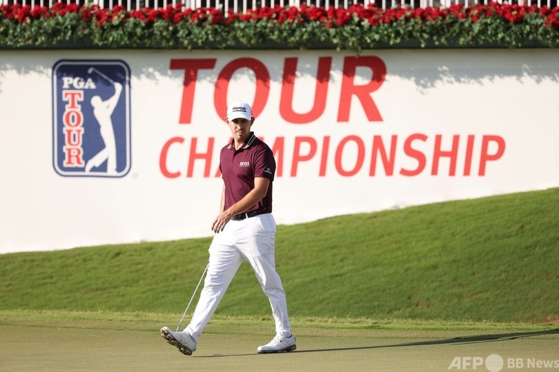 POランク1位のキャントレーが首位発進、ツアー選手権