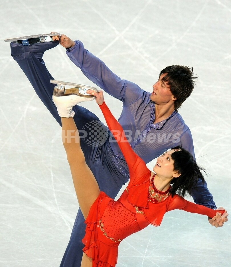 川口／スミルノフ組がペア初優勝、フィギュア欧州選手権