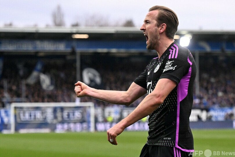 バイエルン大勝 ケインは60年前の記録破る