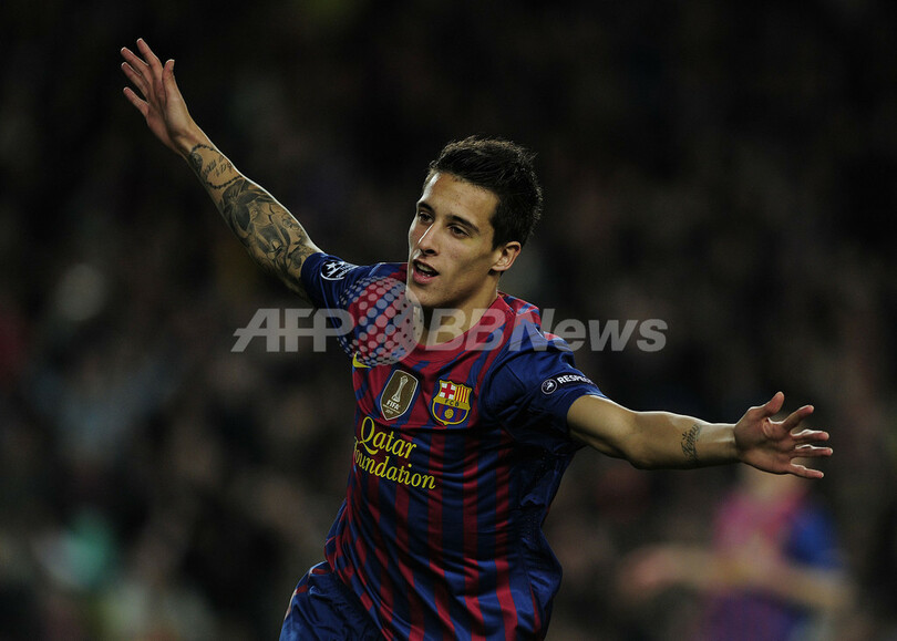 FCバルセロナが準々決勝進出、メッシが5得点 欧州CL