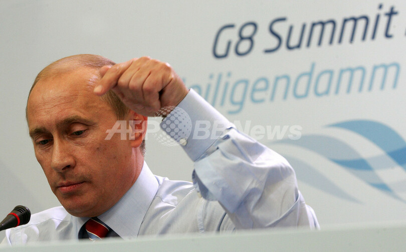 プーチン露大統領、「専制政治」批判に反論