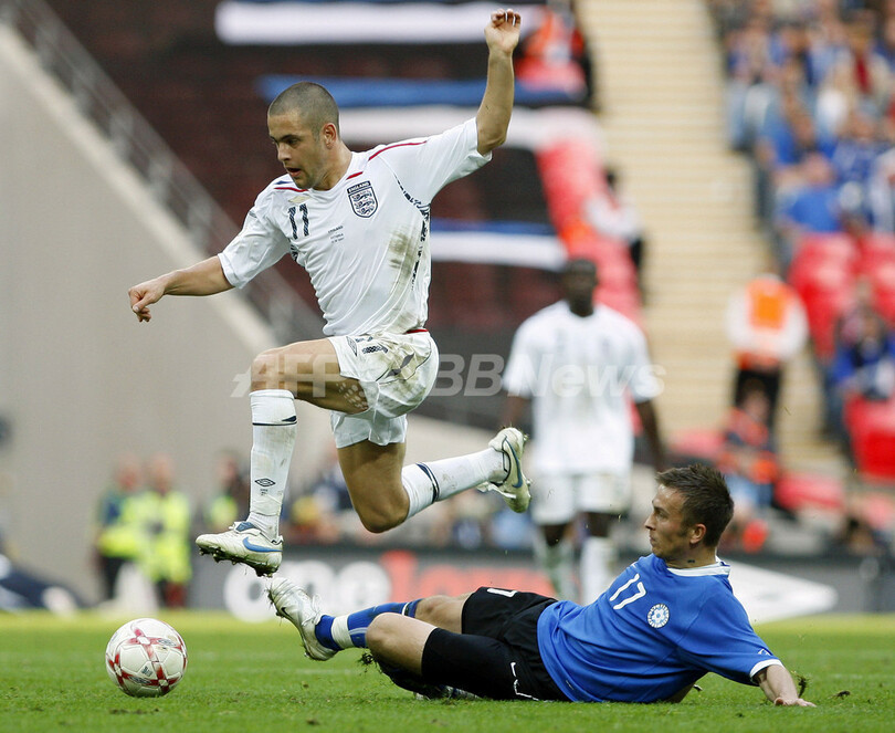 ＜サッカー 欧州選手権2008・予選＞イングランド ルーニーの得点などでエストニアに勝利