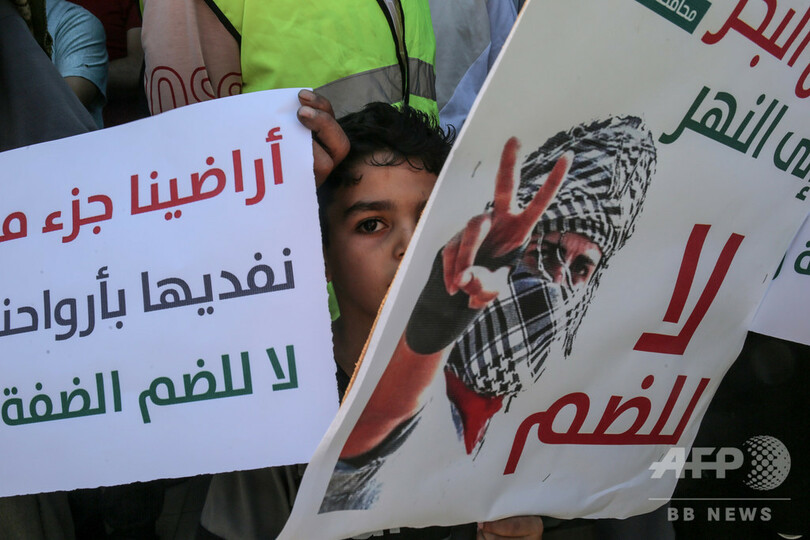 イスラエルがガザ空爆、領内に向けたロケット弾発射に報復