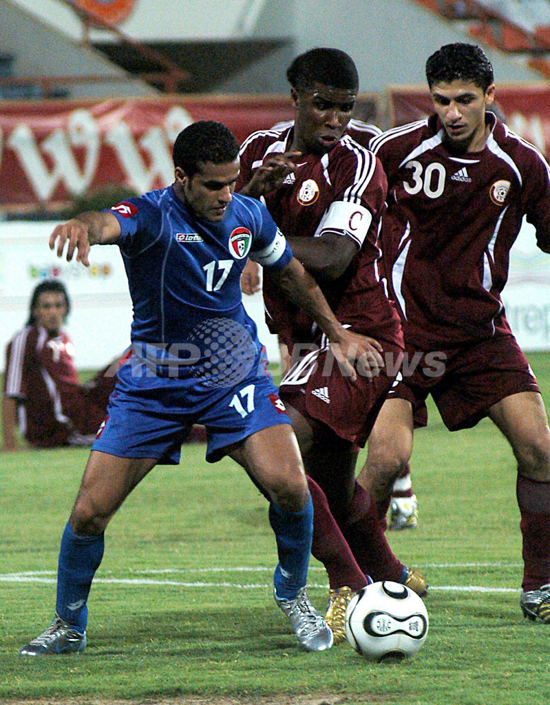＜サッカー 北京五輪アジア2次予選＞クウェートvsカタールは1-1のドロー - クウェート