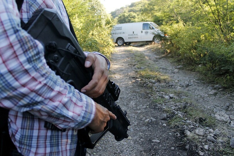 メキシコ学生43人失踪事件、地中から新たに多数の遺体