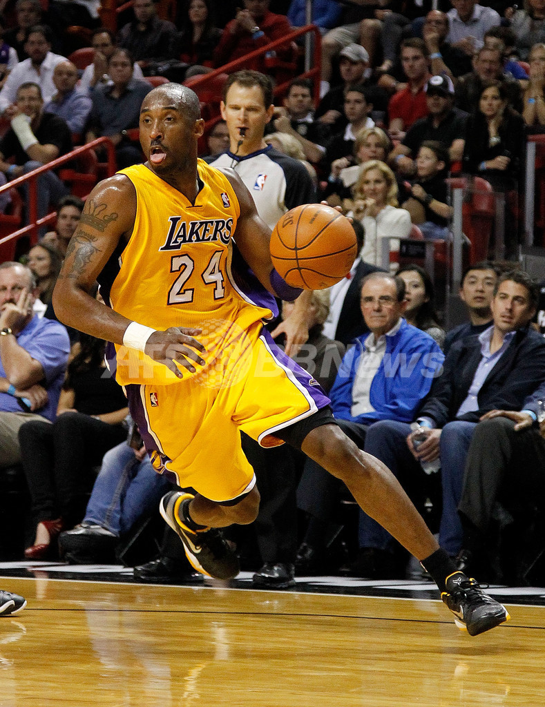 ヒート、ジェームズの活躍でレイカーズを破る