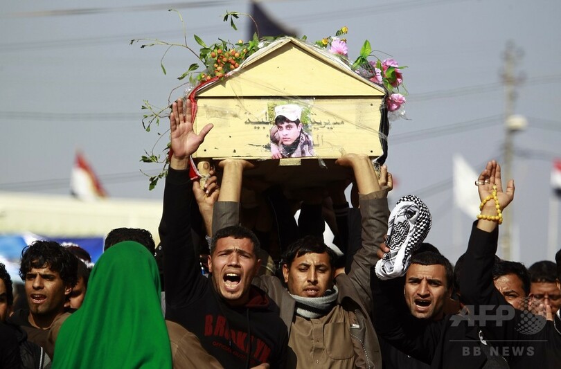 米主導の対IS有志連合が誤爆、イラク兵10人死亡