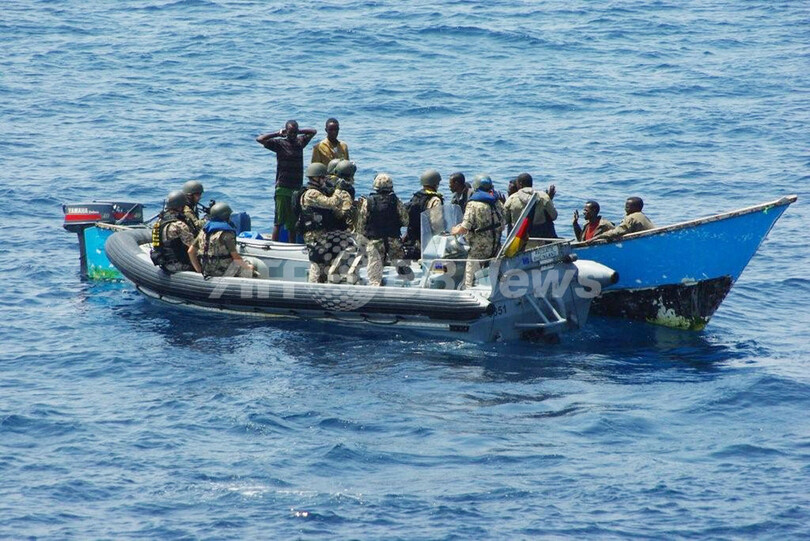 ソマリア沖海賊行為の成功率急減、各国の警備効果と米高官