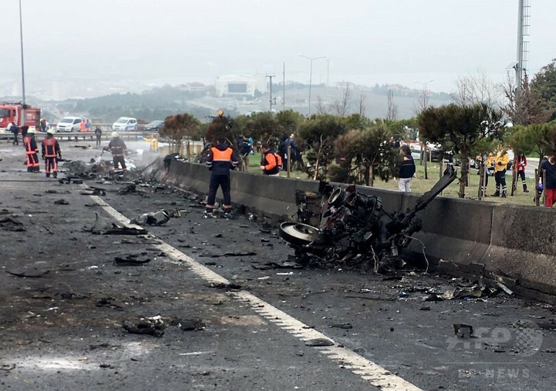 イスタンブールでヘリ墜落、ロシア人ら7人死亡