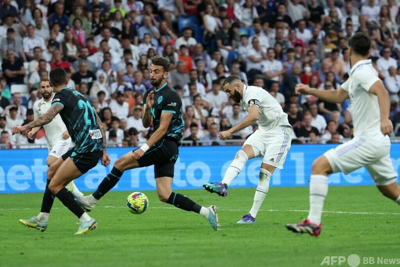 バルサがベティスに大勝、勝利したレアルとの勝ち点差維持