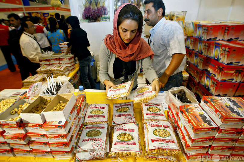 ハラル店のケーキに「メリークリスマス」入れてOK マレーシア