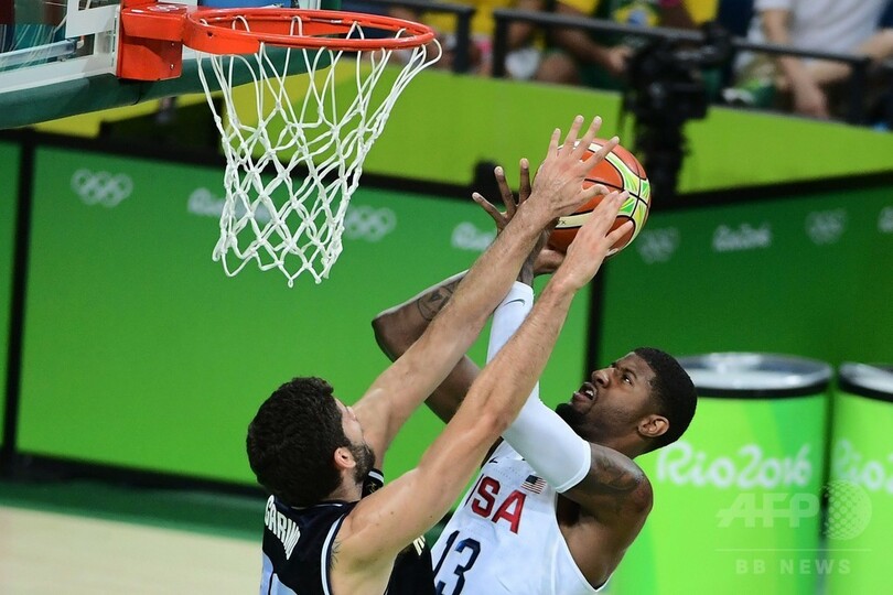 米国がアルゼンチンに大勝、スペインとの準決勝へ バスケ男子