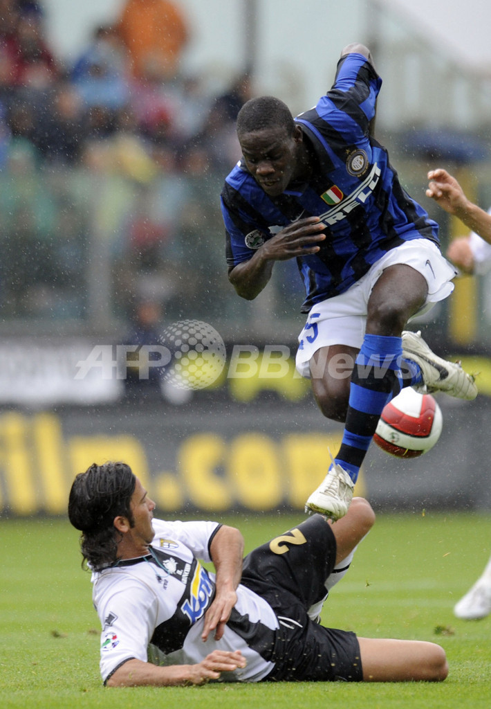 インテル パルマに快勝しリーグ3連覇達成