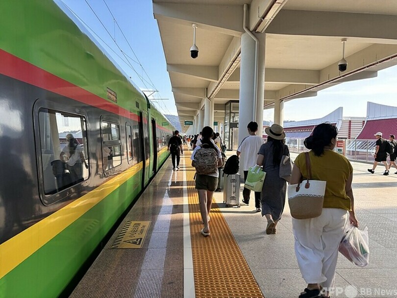 中国・ラオス鉄道 貨物列車2万5000本超 中国・ASEANの貿易を後押し