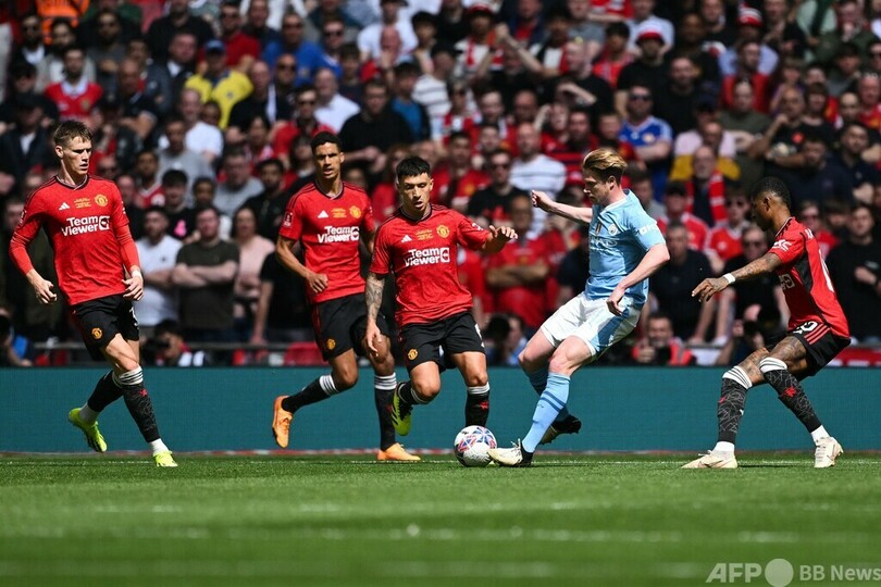 マンUがマンC破りFA杯優勝、テン・ハーフ監督は続投に望み