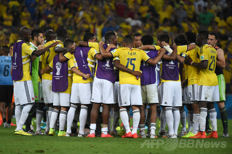 ロドリゲスが活躍みせたコロンビア、スアレス不在のウルグアイ撃破