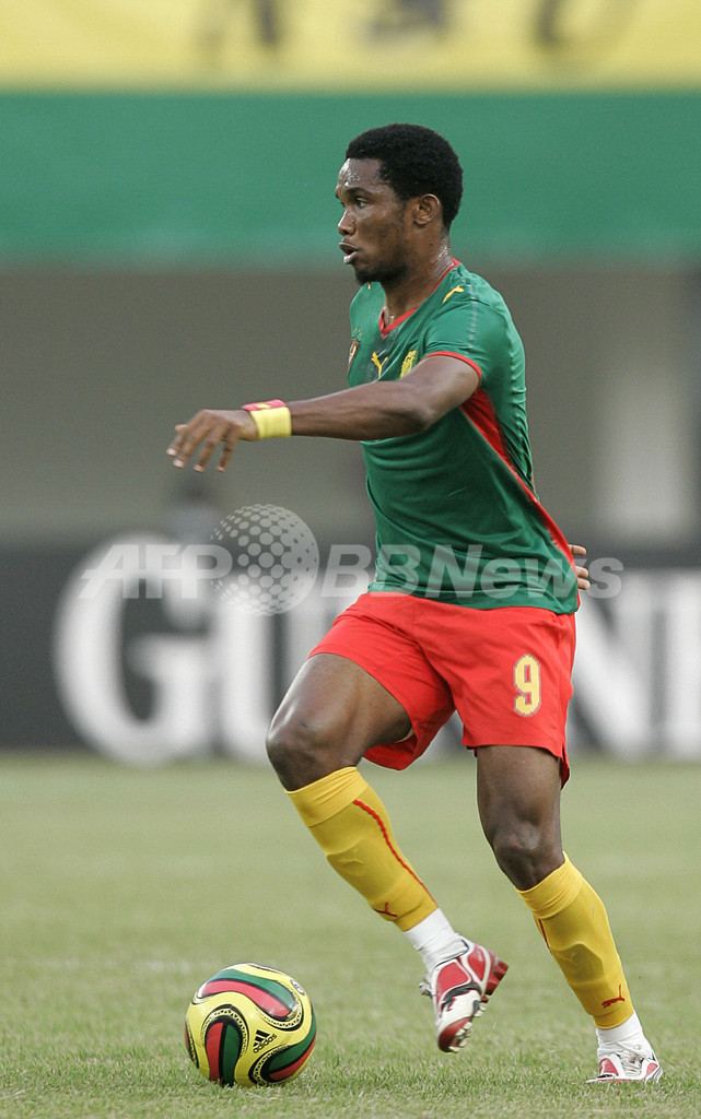 カメルーン 最多得点記録を更新したエトーの活躍で8強入り