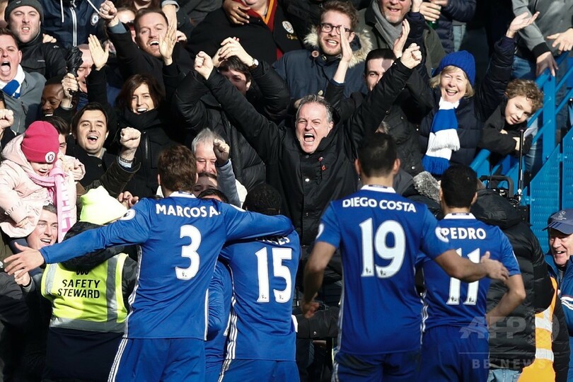 アザールの見事な個人技がさく裂、チェルシーがアーセナルに快勝