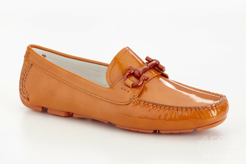 「サルヴァトーレ フェラガモ」ジェンダーレスなシューズコレクション発売